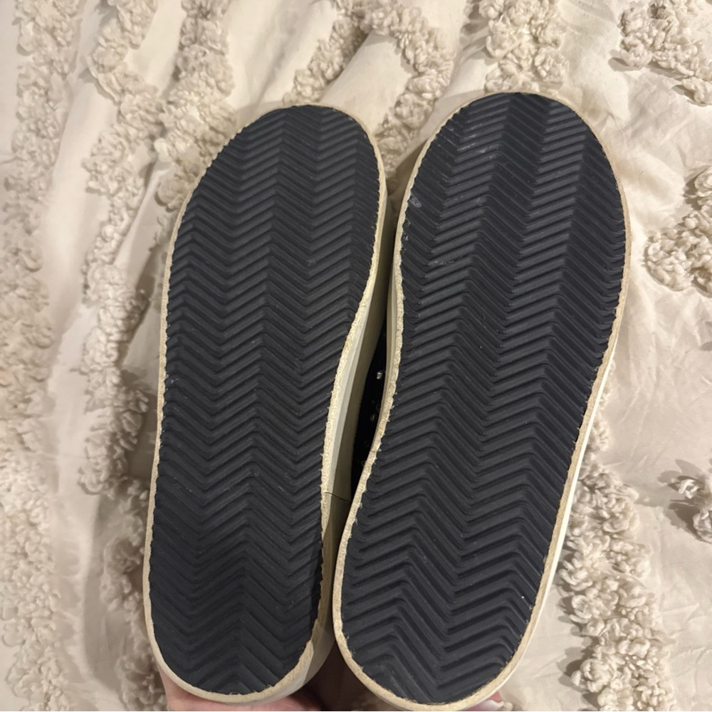 Golden Goose Black and Silver Star Sneakers - Picture 4 of 5
